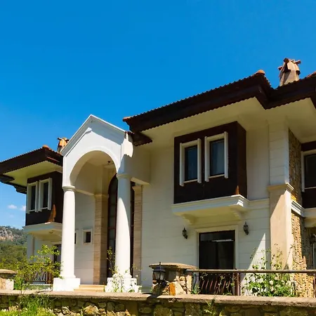Private Villa-villa Lufu *
